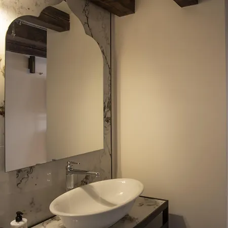 Palazzo De Polo Hotel 4*