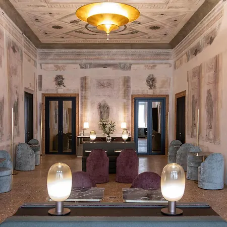 Palazzo De Polo Benátky